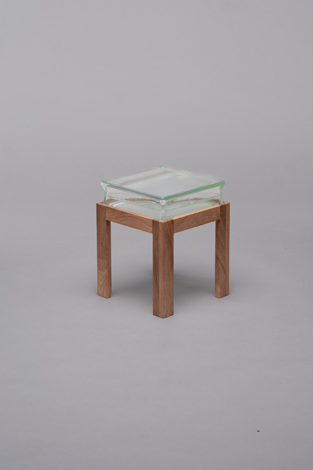 DEFA WALNUT Small by Tomà